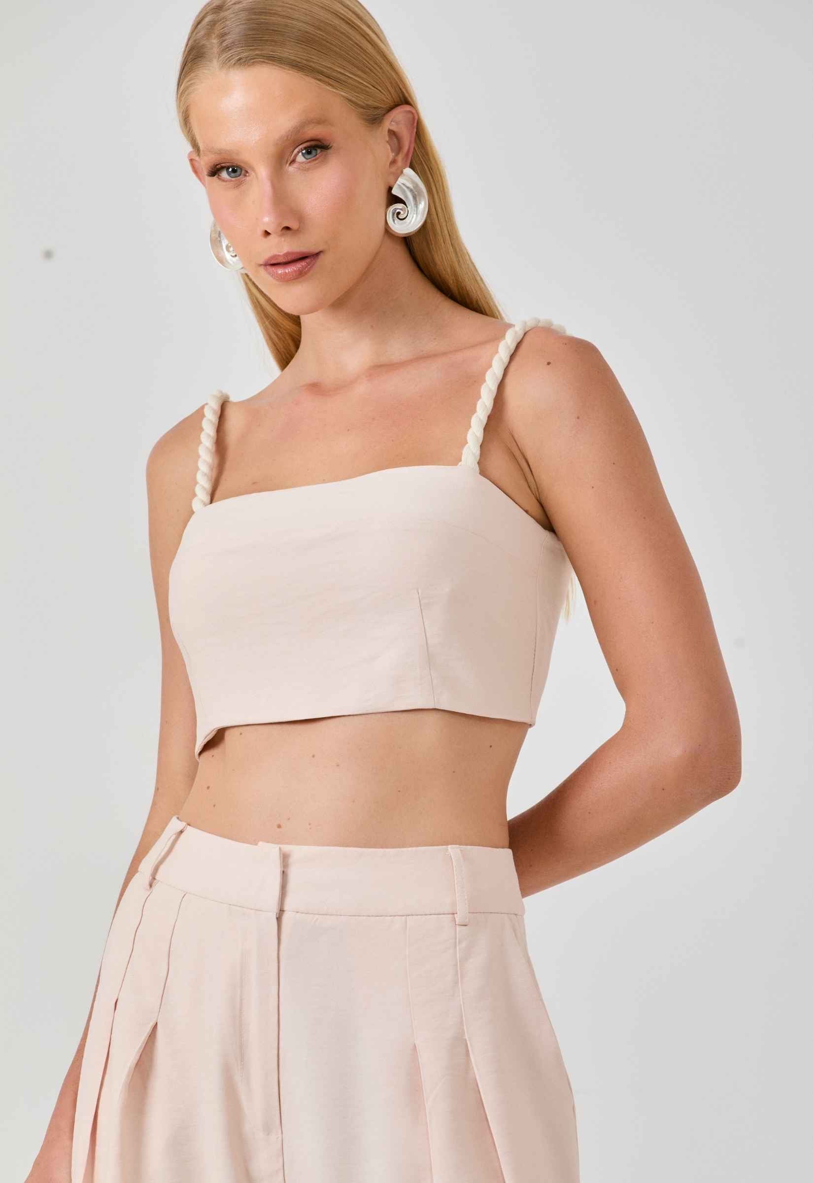 TOP ANTONIA